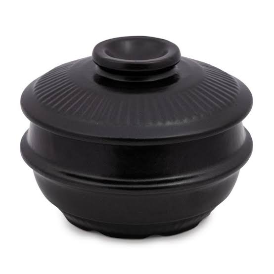 Korean claypot with cover